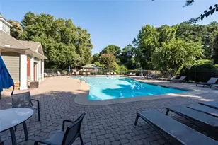 1736 Breyerton Dr NE, Atlanta, GA 30329 - Photo 39
