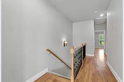 1736 Breyerton Drive NE, Atlanta, GA 30329 - Photo 17