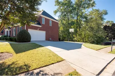 1725 Spartan Lane, Hoschton, GA 30548 - Photo 5