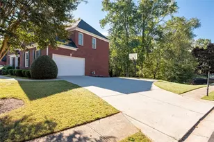 1725 Spartan Ln, Hoschton, GA 30548 - Photo 5