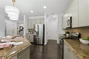 1599 Trailview Way NE, Atlanta, GA 30329 - Photo 19