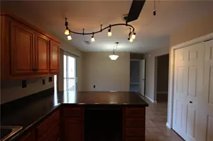 1825 Skyline Dr, Cumming, GA 30041 - Photo 3