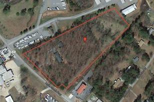 5989 Lanier Islands Pkwy, Buford, GA 30518 - Photo 1