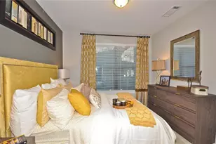 2875 Crescent Pkwy, Atlanta, GA 30339 - Photo 9