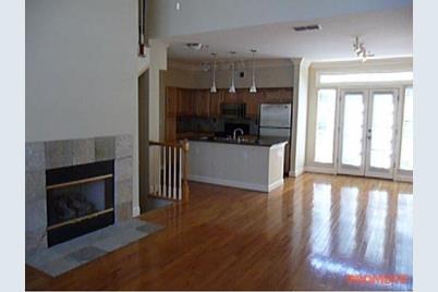 3460 Kingsboro Road #438, Atlanta, GA 30326 - Photo 3