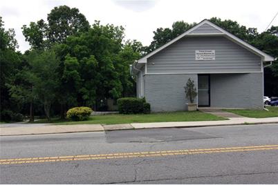 1852 Washington Road, Atlanta, GA 30344 - Photo 1