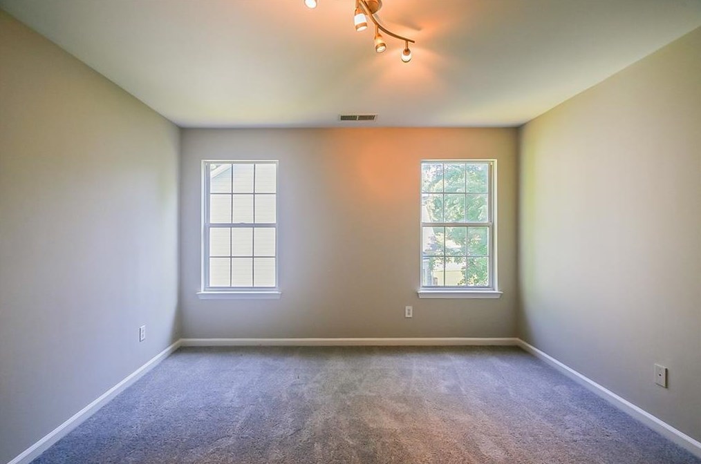 427 Holland Springs Dr, Powder Springs GA  30127-8313 exterior