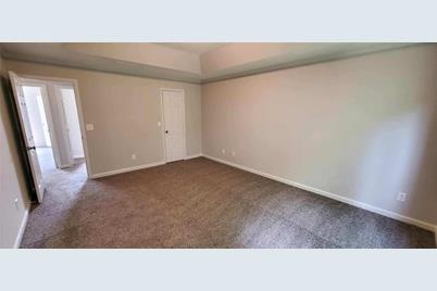 6050 April Drive, Sugar Hill, GA 30518 - Photo 19