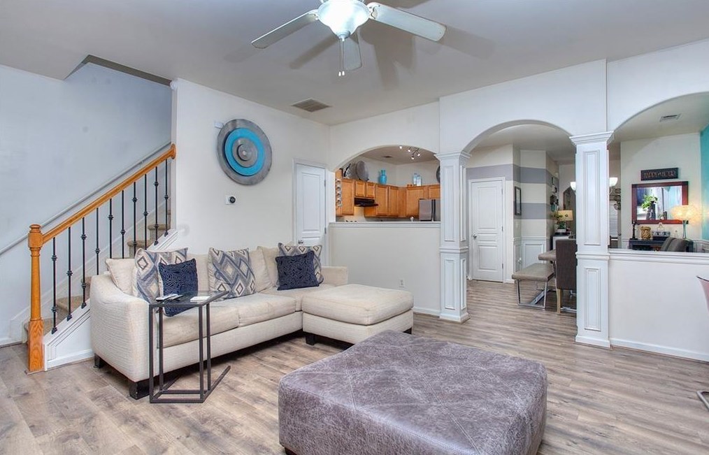 4948 Longview Walk, Decatur GA  30035-4186 exterior