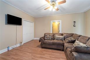 270 Benson St - Photo 9