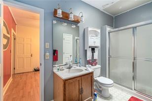 270 Benson St - Photo 17