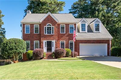 2202 Loudon Lane NW - Photo 1
