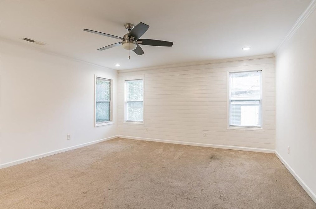 1945 Meadow Ln, Decatur GA  30032-4278 exterior