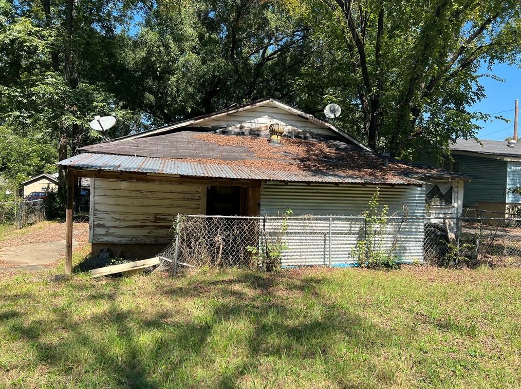 14 Clover St, Rome GA  30161-6710 exterior