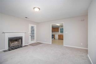 1560 Red Briar Way - Photo 5