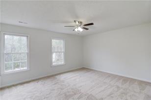 363 Agnes Ct - Photo 23