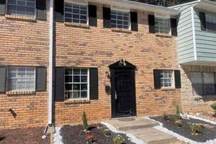 4701 Flat Shoals Rd #42D, Union City, GA 30291 - MLS 7123745 - Coldwell  Banker