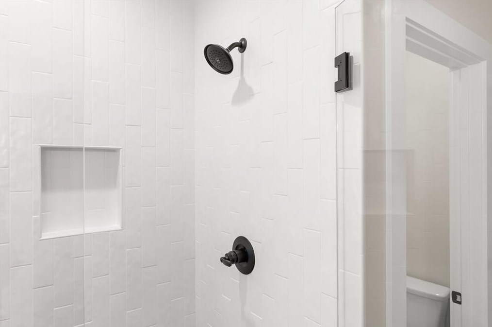 1082 Medlin St, Smyrna GA  30080-4156 exterior