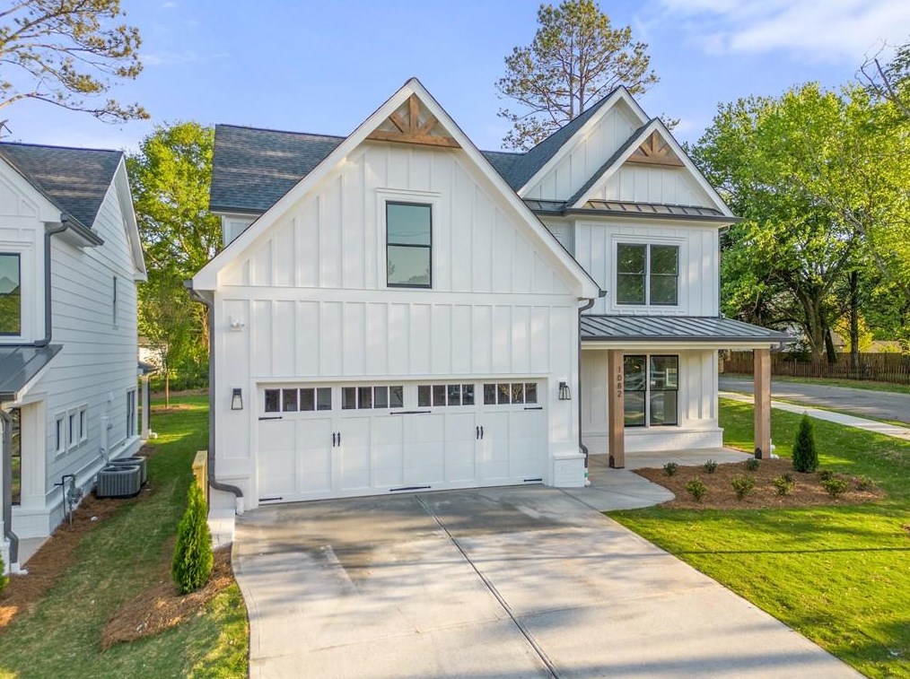 1082 Medlin St, Smyrna GA  30080-4156 exterior