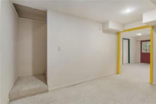 3196 Classic Dr - Photo 33