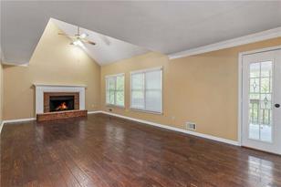 3196 Classic Dr - Photo 5