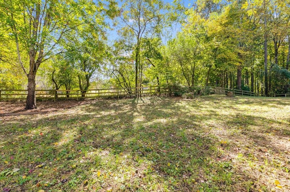 41 Bethel Dr, Dallas GA  30157-6821 exterior