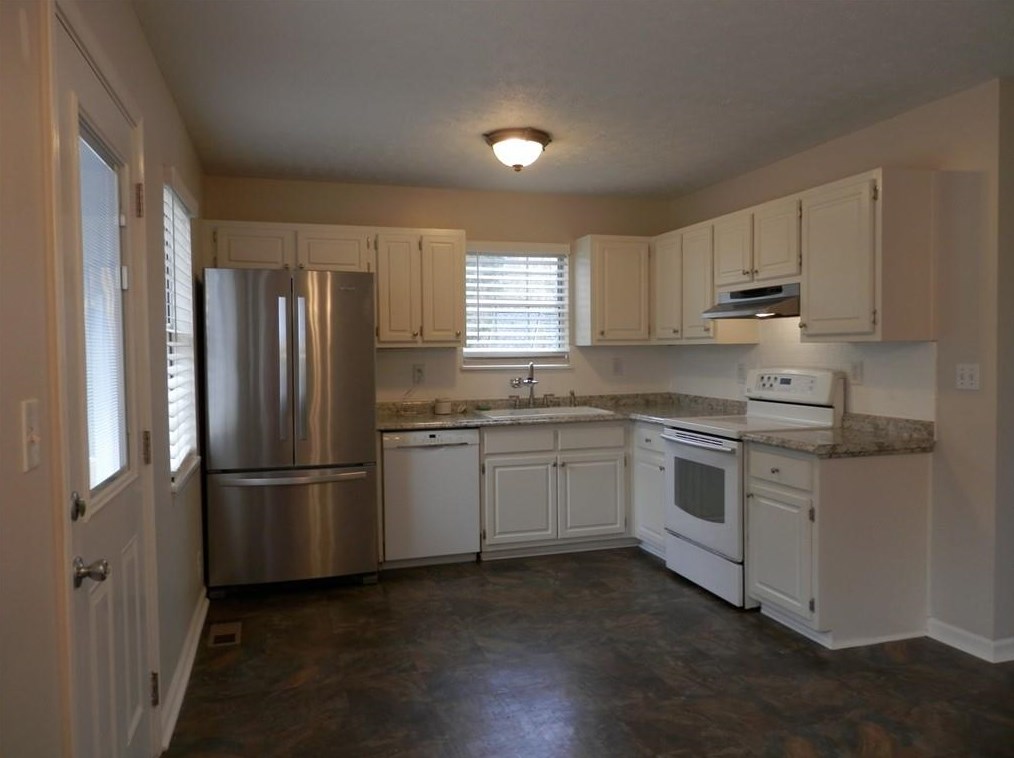 41 Bethel Dr, Dallas GA  30157-6821 exterior