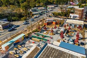 1035 Longley Ave, Atlanta GA  30318-5207 exterior