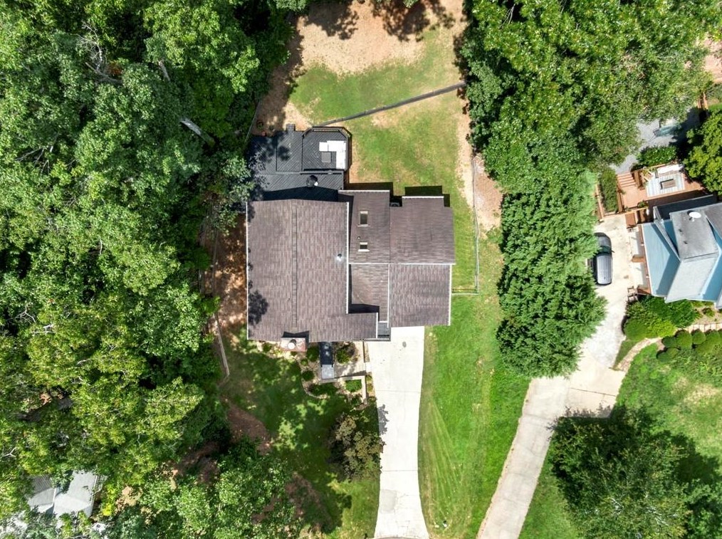 2033 Cliff Creek Ct, Smyrna GA  30080-5883 exterior