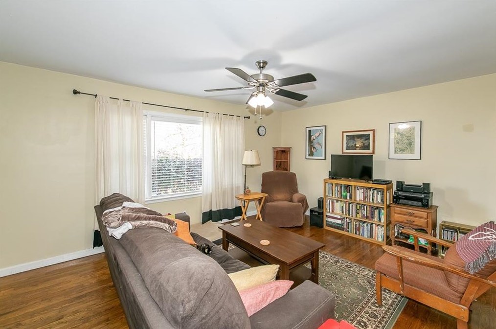 1395 Dorothy Dr, Decatur GA  30030-4626 exterior