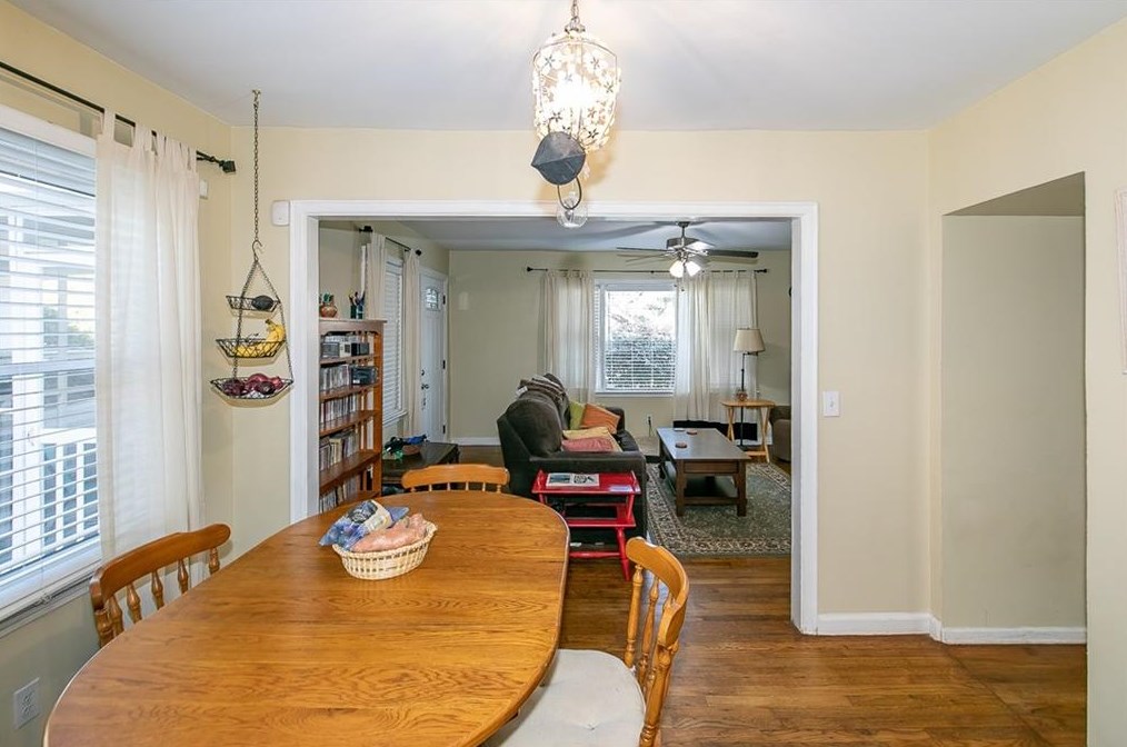 1395 Dorothy Dr, Decatur GA  30030-4626 exterior