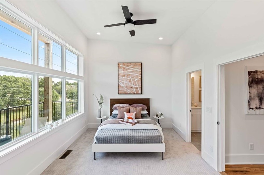 115 Mead Rd, Decatur GA  30030-3622 exterior