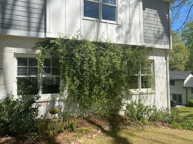 1445 Diamond Head Dr, Decatur GA  30033-2311 exterior