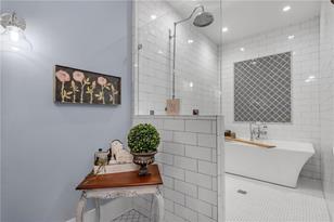 1445 Diamond Head Dr - Photo 23