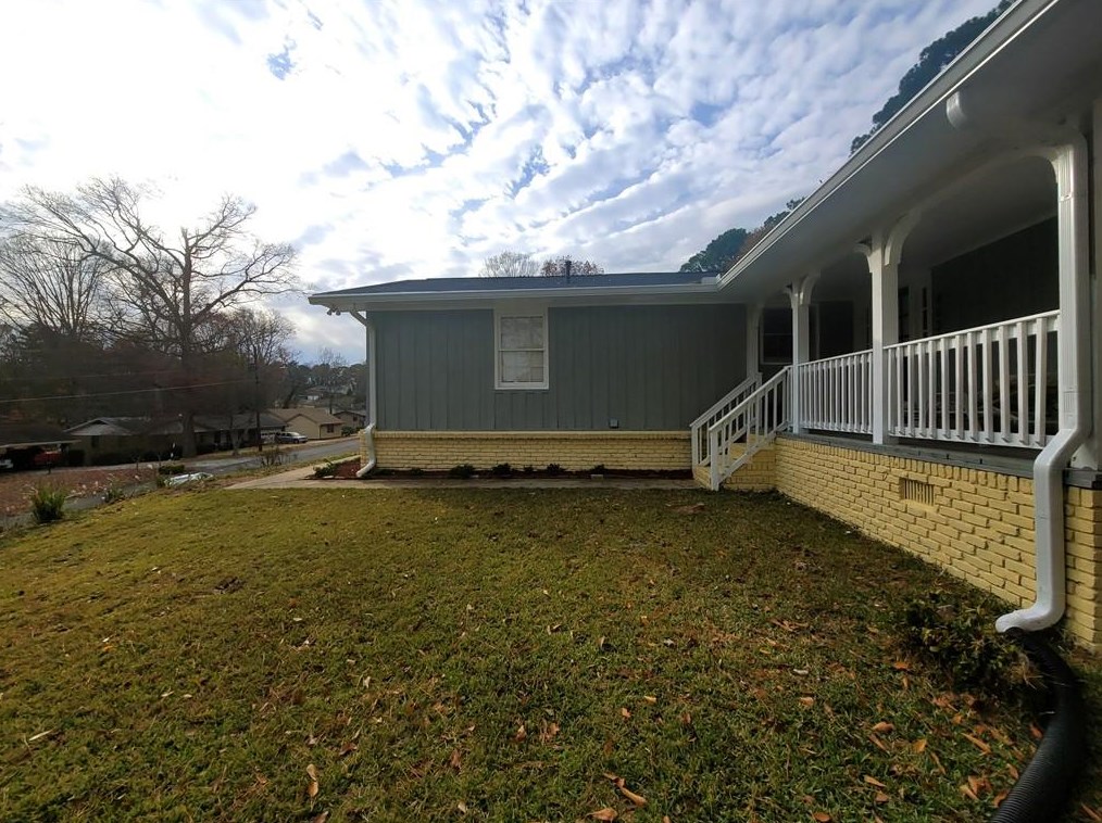 4630 Riverwood Cir, Decatur GA  30035-2936 exterior