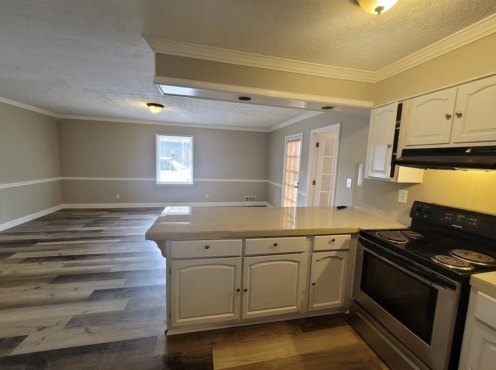 4630 Riverwood Cir, Decatur GA  30035-2936 exterior