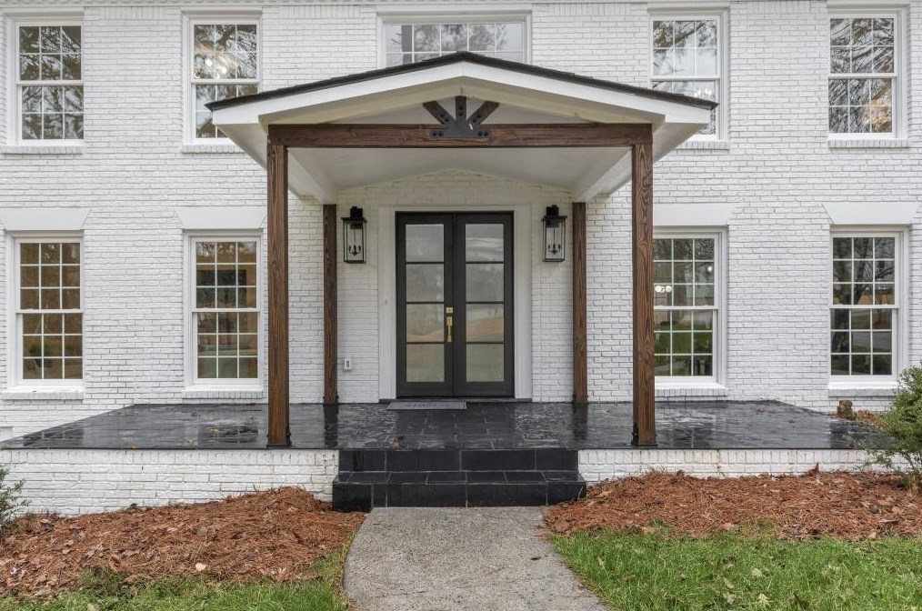 5265 Vernon Lake Dr, Atlanta GA  30338-3517 exterior