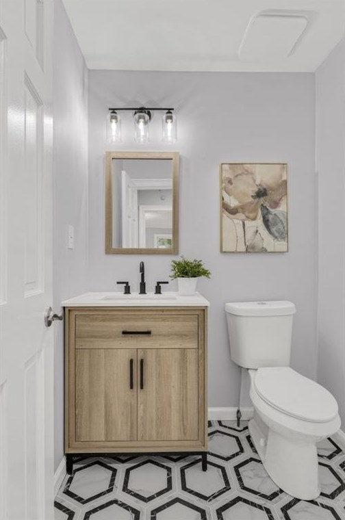 5265 Vernon Lake Dr, Atlanta GA  30338-3517 exterior