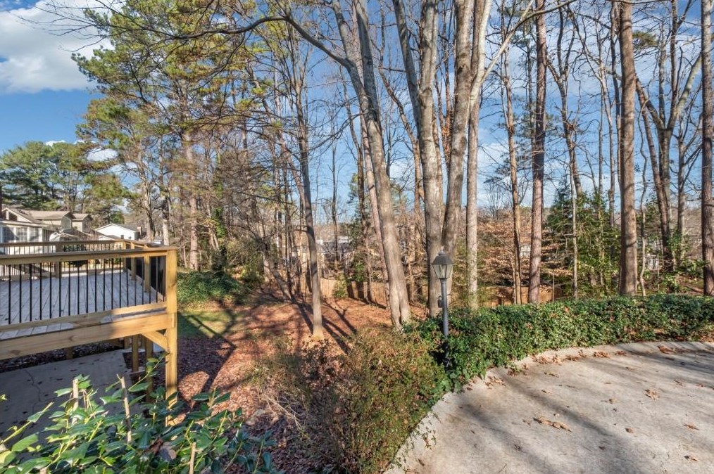 5265 Vernon Lake Dr, Atlanta GA  30338-3517 exterior