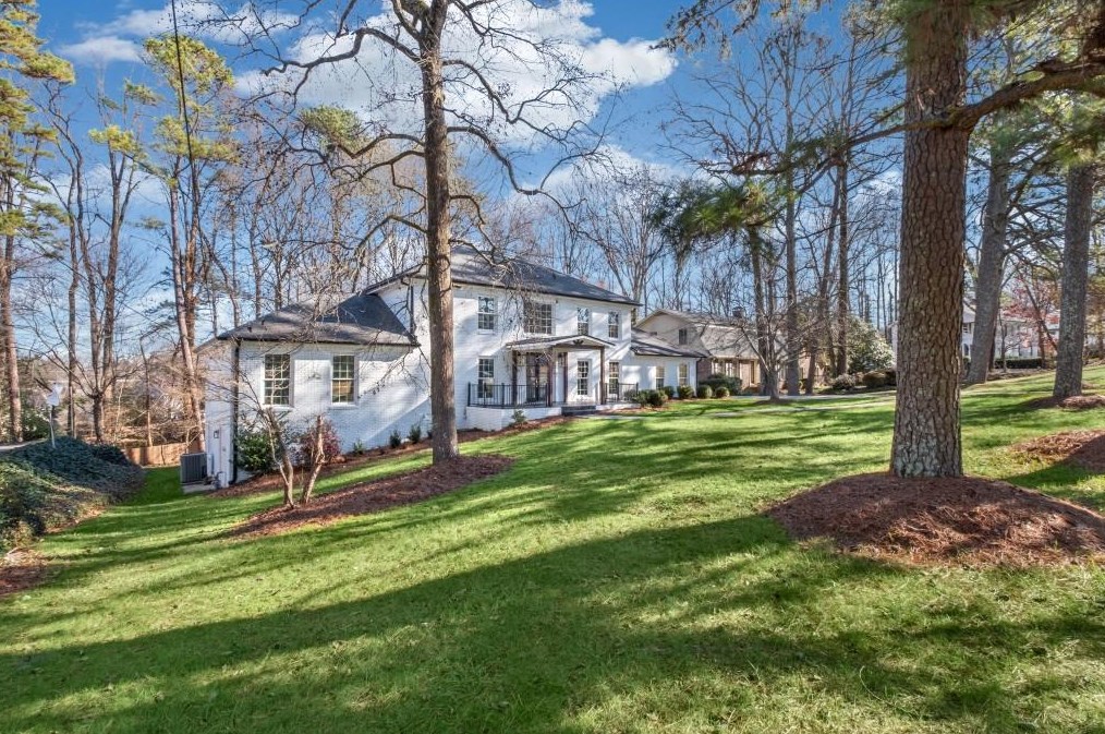 5265 Vernon Lake Dr, Atlanta GA  30338-3517 exterior