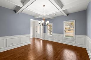 140 Greenview Dr - Photo 9