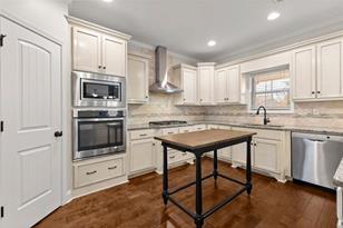 140 Greenview Dr - Photo 11