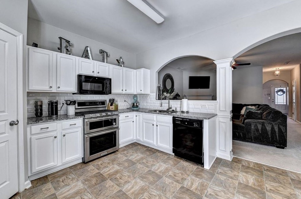 2670 Avanti Way, Decatur GA  30035-4194 exterior