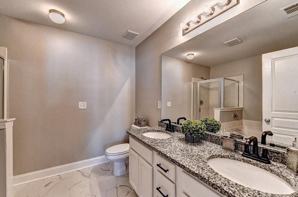 2670 Avanti Way, Decatur GA  30035-4194 exterior