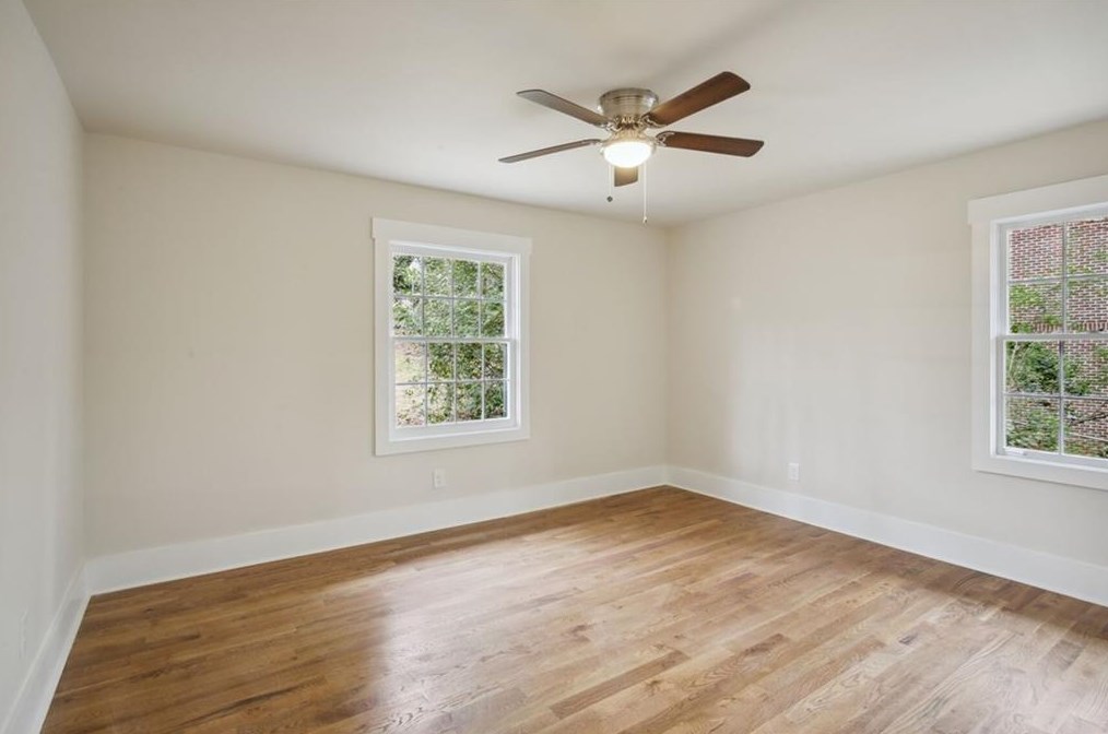 1784 Noble Dr, Atlanta GA  30306-3142 exterior