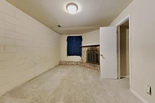 5888 Oakleaf Dr - Photo 13