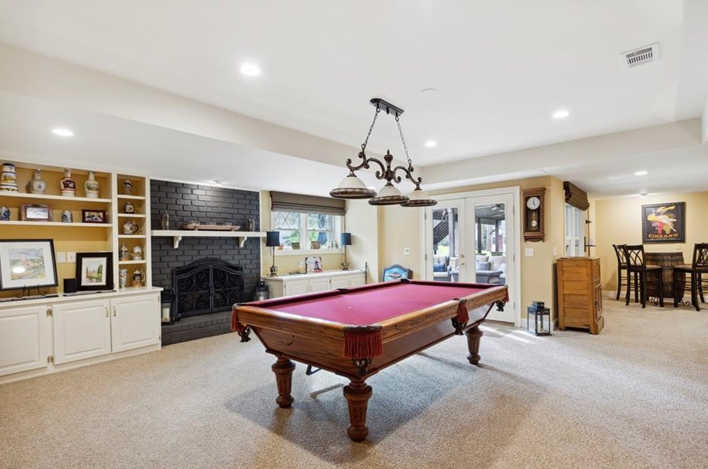 320 Quiet Water Ln, Atlanta GA  30350-3723 exterior