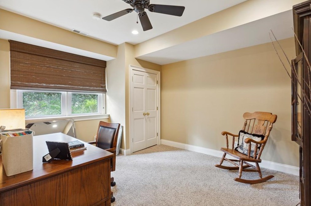 320 Quiet Water Ln, Atlanta GA  30350-3723 exterior