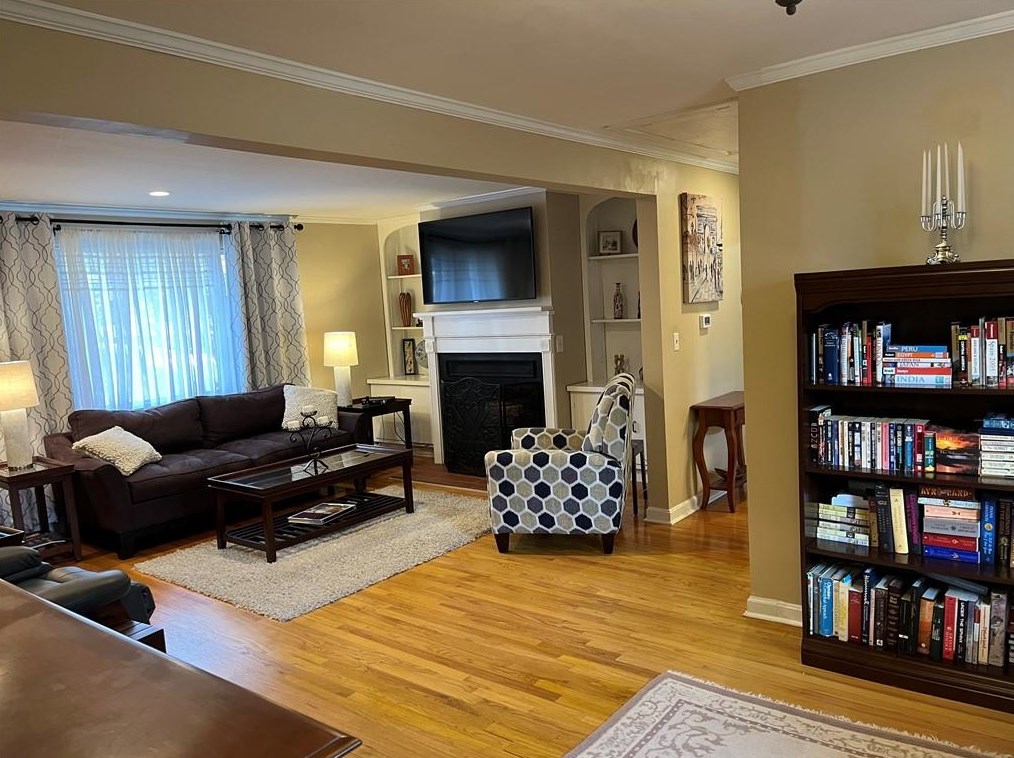 1599 Springbrook Dr, Decatur GA  30033-1819 exterior