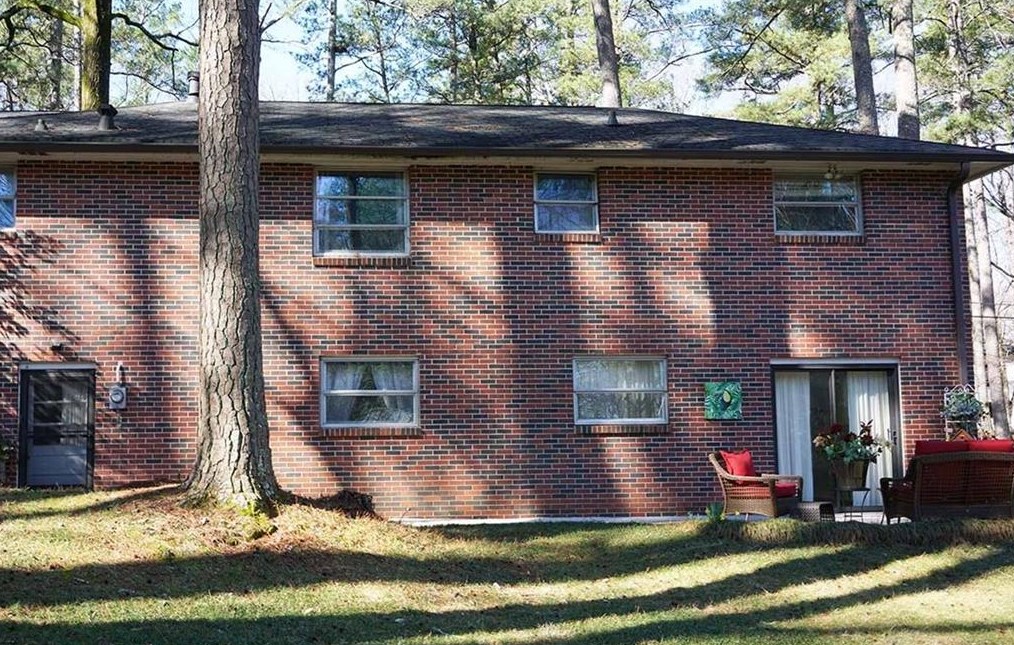 1599 Springbrook Dr, Decatur GA  30033-1819 exterior